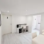 House Center