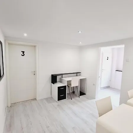 House Center